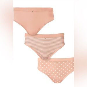 NEW Venus High Leg 3 Pack Panties